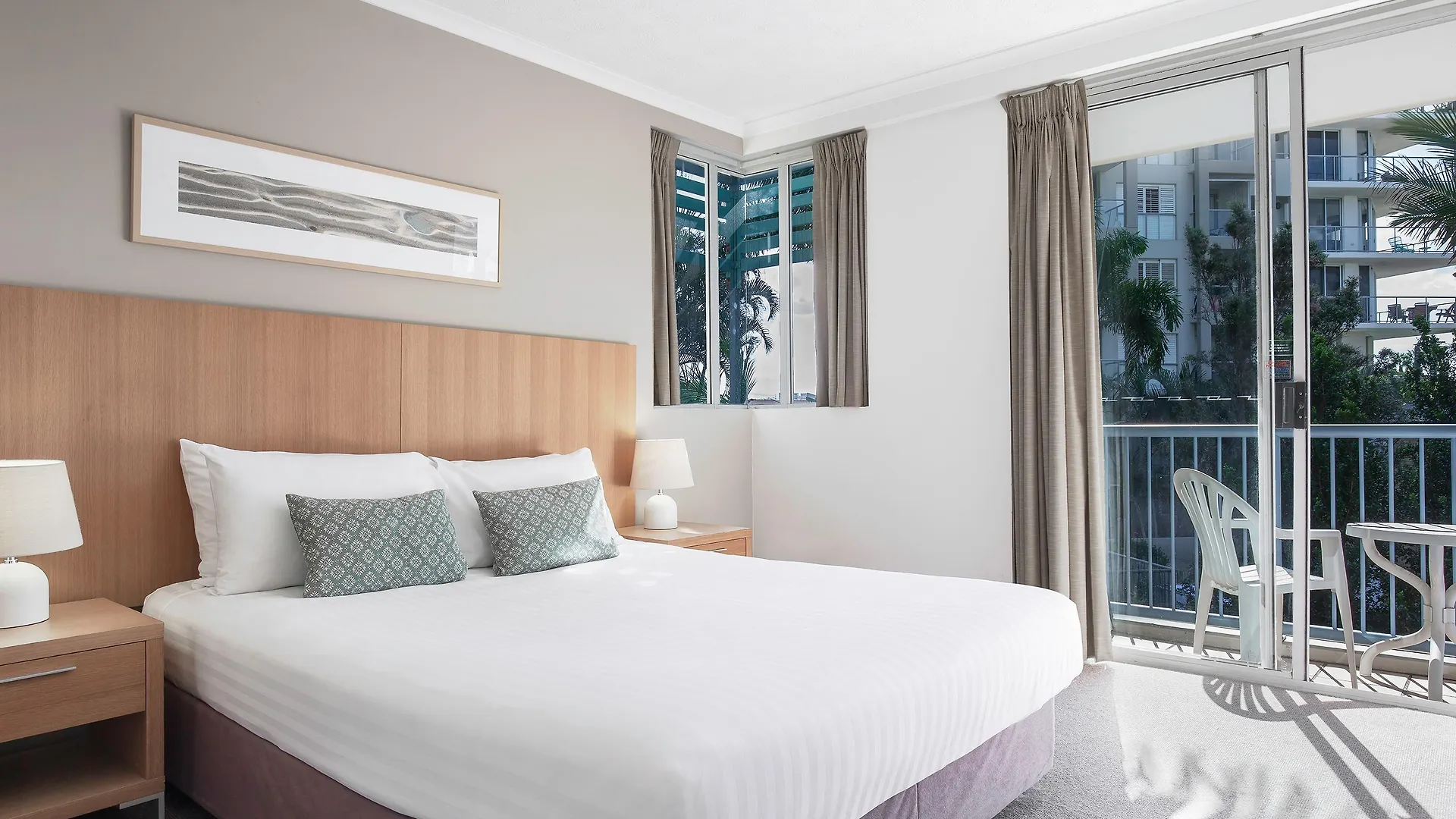 Breakfree Diamond Beach Gold Coast Apartahotel